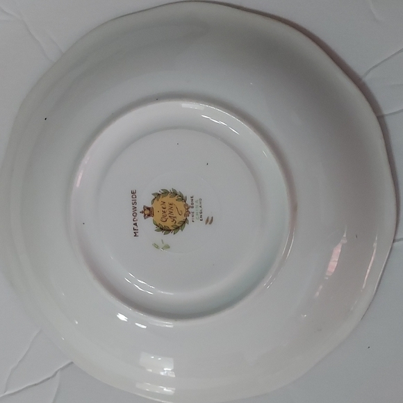 Queen Anne Meadowside Teacup&Saucer England Fine Bone China,Multicolors GUC - Picture 3 of 10